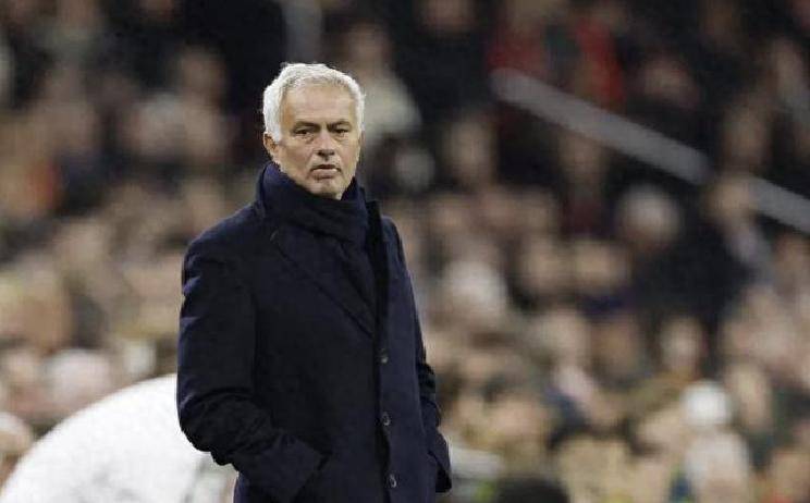 关于离谱！窗口期罗马备战国王杯窗口期阿贾克斯备战欧篮联，阿森纳绝杀压哨的信息